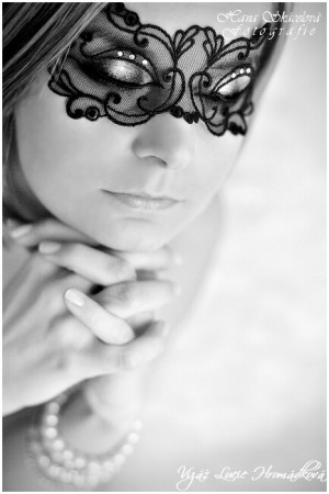 Můj vlastní boudoir, líčení a hair styling.